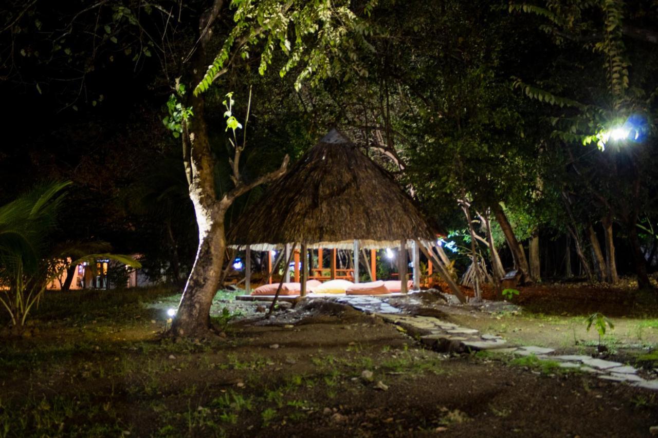 La Choza Playa Venao Hostel Kültér fotó
