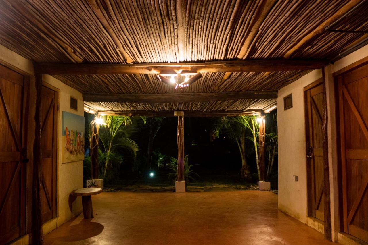 La Choza Playa Venao Hostel Kültér fotó
